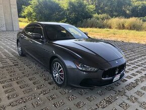 Maserati Ghibli SQ4 V6 benzín 410PS