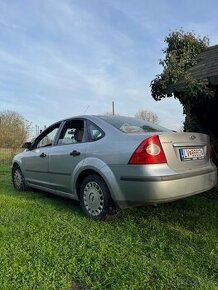 FORD FOCUS MK2 2006 - 500€ - VYŽADUJE OPRAVU