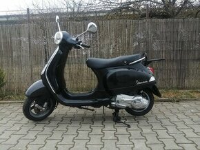 Piaggio Vespa LX 125 rok 2007