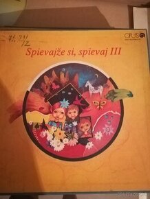 SPIEVAJ SI SPIEVAJ RETRO PLATNE