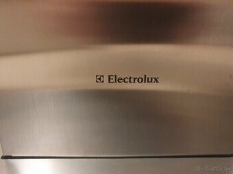 Predam odsavac par (digestor) Electrolux Dm 096b