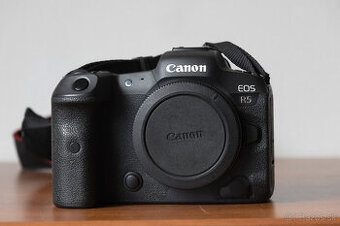 CANON R5 = 74 000