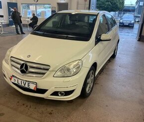 Mercedes-Benz 180CNG Facelift