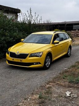 Rozpredam Škoda Superb 3 kombi 1.6 TDi . Kod motora : DCX ,