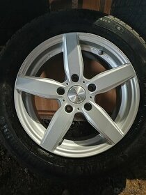 5x120r16kolesa+zimnne pneu205\60r16 - 1