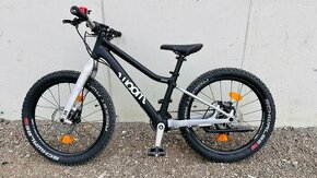 Predám Bicykel Woom 4 OFF 20", black