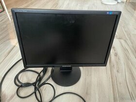 Samsung Monitor 19’’