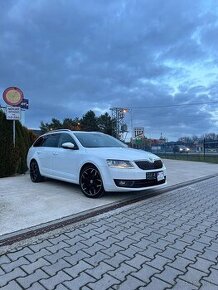 Škoda Octavia 3 Combi 1.6 TDI 77kw DSG Sportline,Xenon,R18