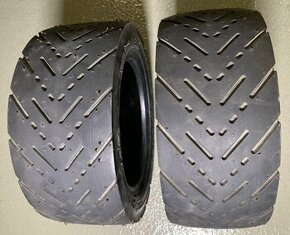 2×  CST pneu 90/65-6.5 , malo pouzivane