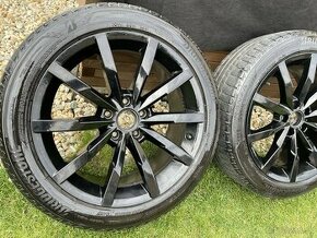 MONTERY SCHWARZ R-LINE VW Passat 8B 5x112  8 x18   ET 44 VW - 1