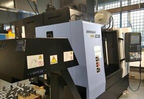 CNC obráběcí centrum s řídicím systémem Fanuc i-series