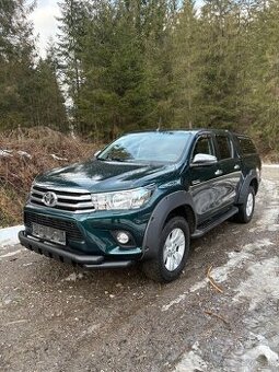 TOYOTA HILUX DC 2.4 D-4D 4X4 MANUAL