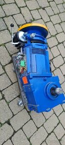 Motor+prevodouka 4kw