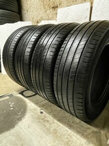 Michelin 235/65 R17 4x=80€ - 1