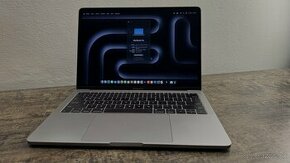 MacBook Pro 13palcov - 1