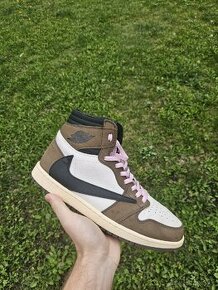 Travis Jordan 1 High Reverse Mocha - 1