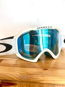 Oakley lyziarske okuliare panske