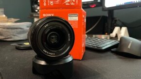 Sony FE 28mm f/2