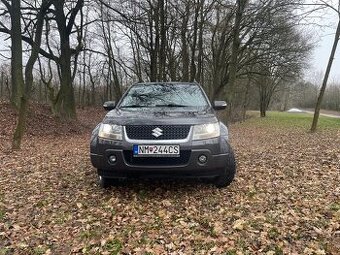 Suzuki Grand Vitara 2.4 benzín