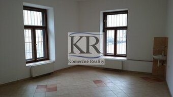 Kancelária na prenájom - 33 m2, Nitra