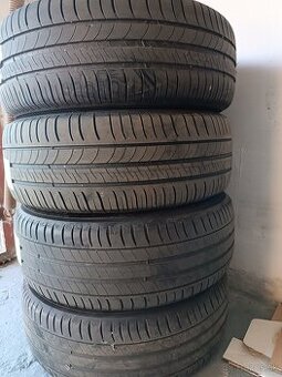 Predám letné pneu 215/60R16 - 1