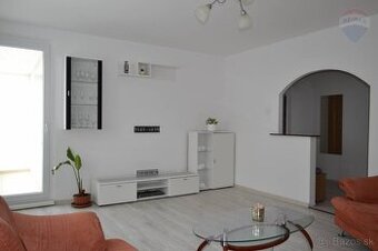 Predaj bytu (3 izbový) 65 m2, Veľký Meder