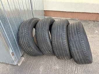 Pirelli Scorpion 255/60R18 sada 4ks