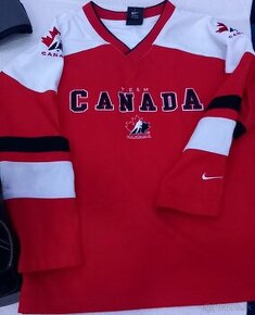 Hokejový dres Canada značka nike veľkosť.S