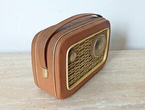 Doplněk k veteránovi - tranzistorové rádio z roku 1958 - 1