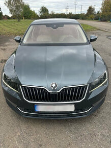 Škoda Superb III v bohatej výbave - 1