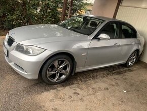 Predám BMW 318i E90