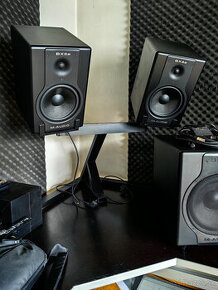 set aktivnych monitorov M-audio 2x BX8a Deluxe + 1x SBX10