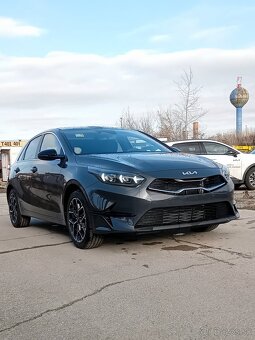 Kia Ceed SW 1,5T-GDi GOLD MY 2025