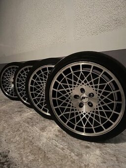 5x100 r18