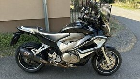 HONDA VFR 800 X CROSSRUNNER - 1