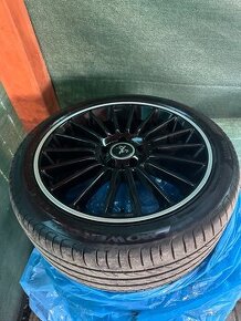 Disky Keksin Borbet RE black glossy 18 + pneumatiky Pirelli