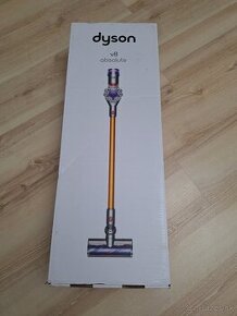 Dyson v8 Absolute