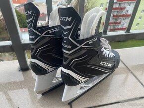 Hokejové korčule ccm tacks