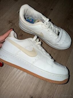 Predám Nike AirForce 1 veľ. 39