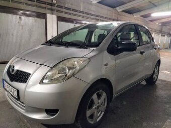 Toyota Yaris 1.0 VVTi KLIMA r.2008