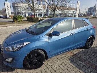 Predám Hyundai i30 ,automat, benzín, Slovák