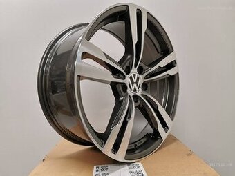 Vw Golf, Passat alu disky 8,5J R19 5x112 ET45 1202 - 1