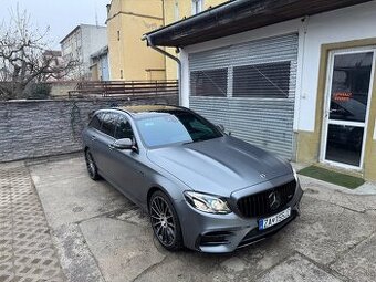 Mercedes-Benz E53 AMG EQ 4matic