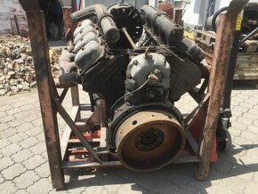 Motor V8 TATRA 148