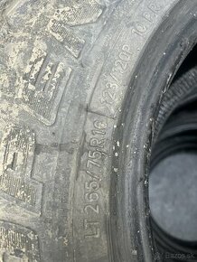 Toyo 265/75 R16 M/T