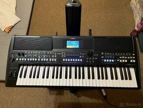 Predám nové klávesy Yamaha psr sx 600