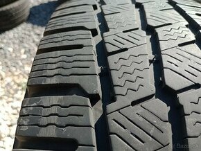 Predam 2ks pneu 215/65/r16C    zimne  Michelin