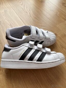 Adidas SUPERSTAR v33