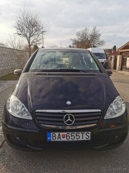 Mercedes Benz A 150 benzín, manuál