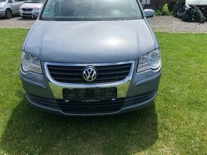 Predám diely z vw Touran 1,9Tdi 77kw rok 2008